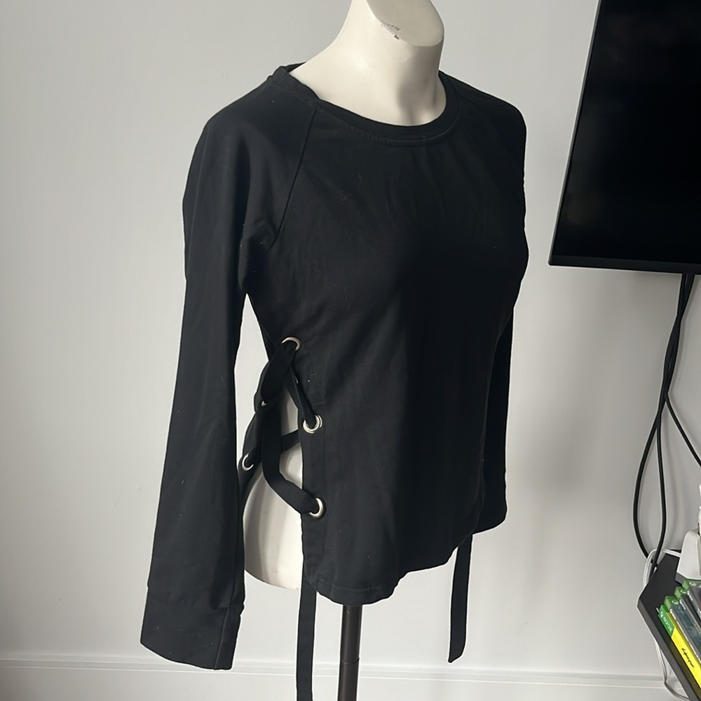 ZAFUL Lace Up Sweater